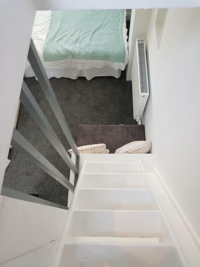 Webb Place 2 Bedroom Apartment ! Croydon Exterior foto